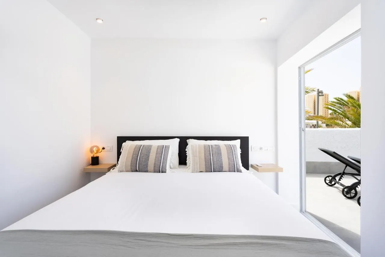 Villa Urbania Atico Deluxe By Sunkeyrents Playa de las Américas 0*,  İspanya
