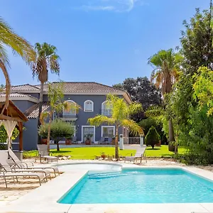 https://villa-cubos-agua-de-azahar.es-andalucia.com